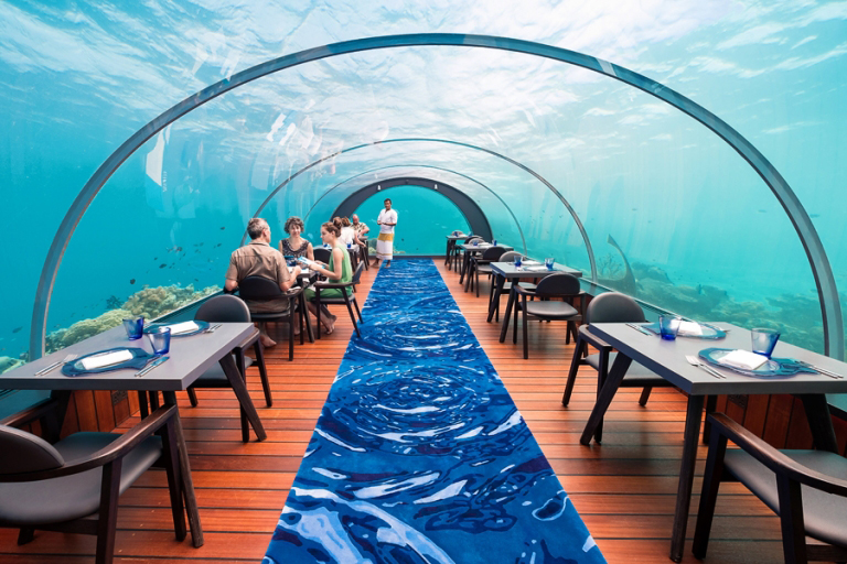 7-must-do-things-in-maldives5.jpg
