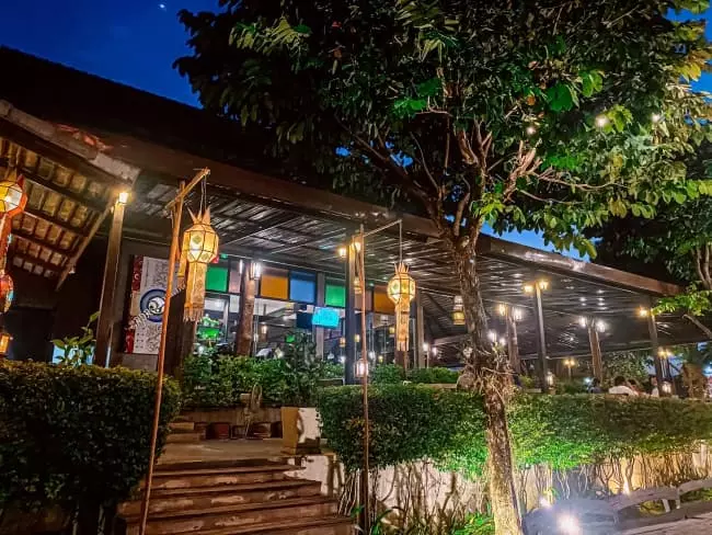 รวมร้านอาหารเชียงใหม่สไตล์พื้นเมือง อร่อยยกนิ้ว รสชาติลำแต้ๆ อัพเดท 2022 รวมร้านอาหารเชียงใหม่สไตล์พื้นเมือง อร่อยยกนิ้ว รสชาติลำแต้ๆ อัพเดท 2022