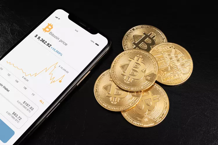 เทรดเหรียญ Bitcoin ผ่านแอปพลิเคชันบนมือถือ 