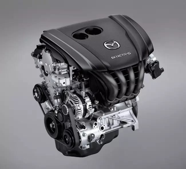เครื่องยนต์ของรถ Mazda CX-3 2022 