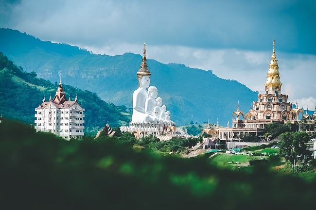บรรยากาศวัดพระธาตุผาซ่อนแก้ว