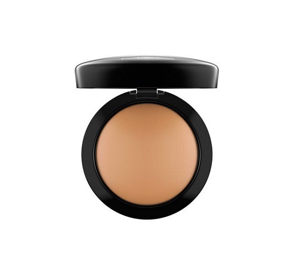 แป้งพัพ MAC Mineralize Skinfinish Natural