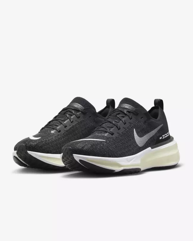 รองเท้าวิ่ง Nike