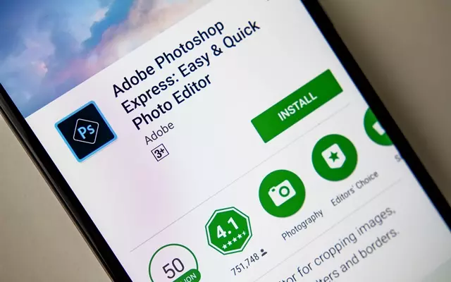 แอปพลิเคชัน Photoshop Express