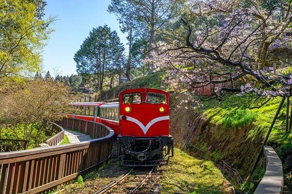 รถไฟในเจียอี้