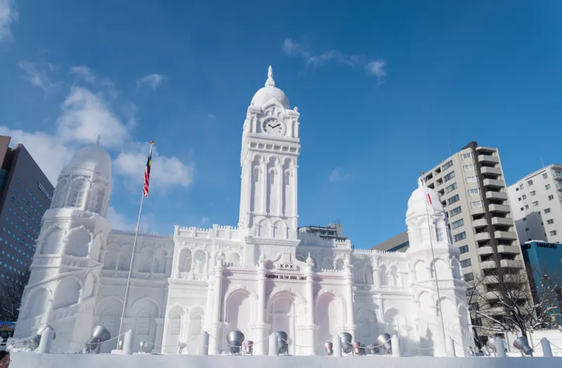 เทศกาลหิมะซัปโปโร (Sapporo Snow Festival)