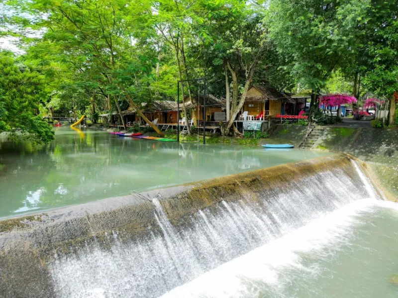 ที่พัก แก่งคอย ติดน้ำตก