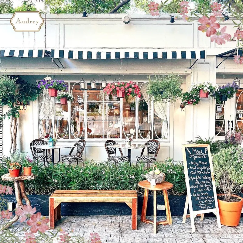 ร้านอาหาร บรรยากาศดี
