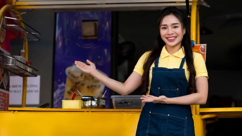 ออกบูธขายของ คือ