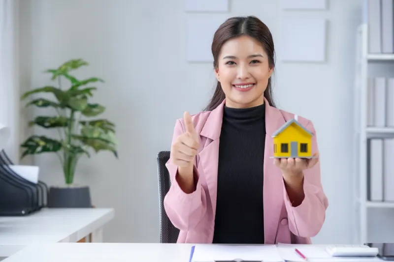 นายหน้าอสังหา