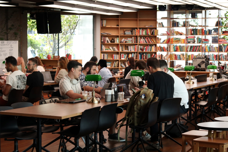 คาเฟ่นั่งทำงาน