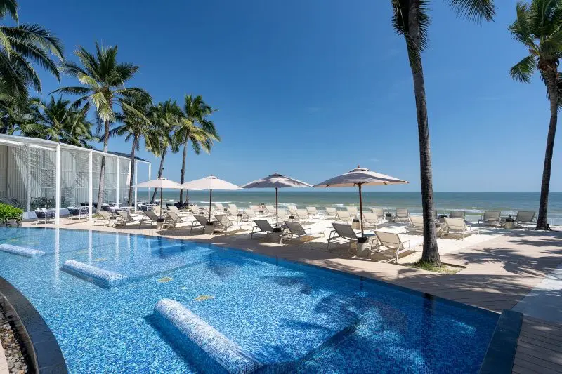 โรงแรม Pet-Friendly InterContinental หัวหิน