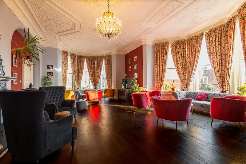 ที่พักราคาประหยัดในลอนดอน Palmers Lodge Swiss Cottage
