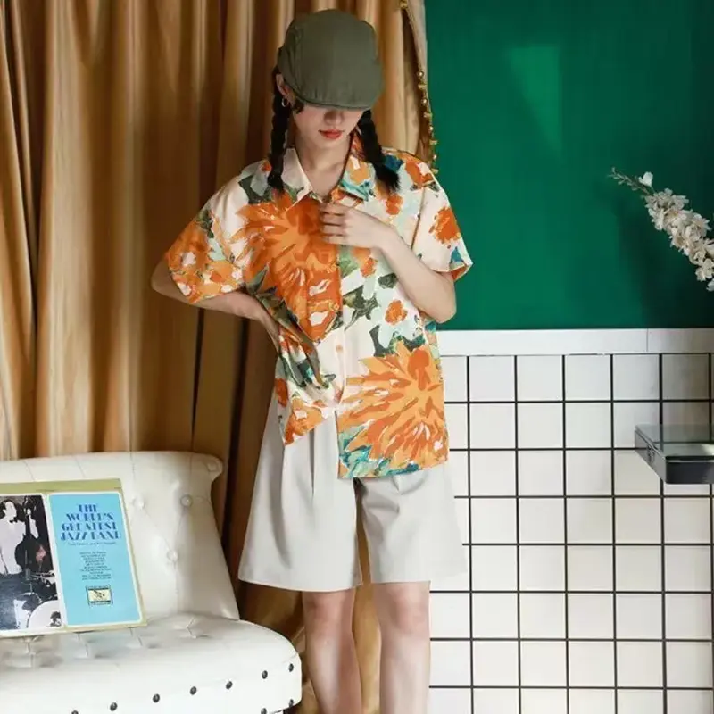 เสื้อลายดอก