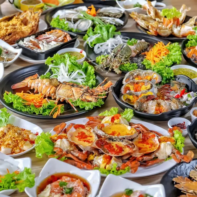 ร้านอาหารบรรทัดทอง คุณนายทะเลดอง