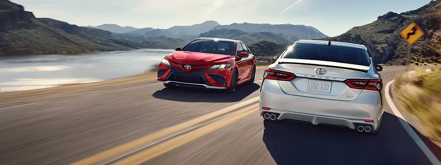รถยนต์ Toyota Camry 2022