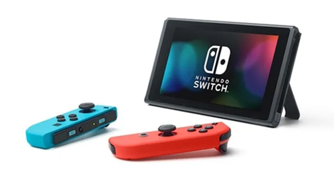 เครื่อง Nintendo Switch และ Joy-Con 
