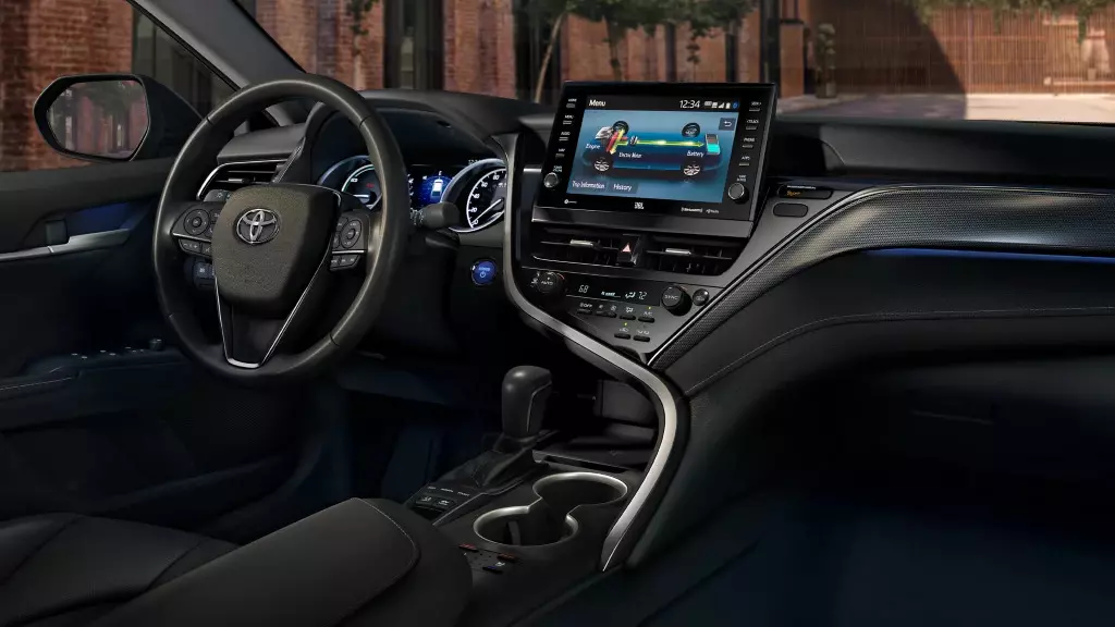 ดีไซน์ภายในรถ Toyota Camry 2022
