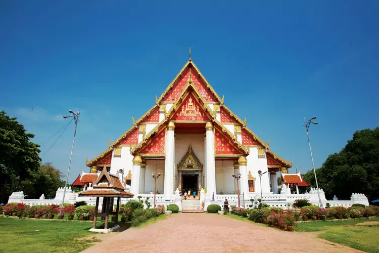 วิหารพระมงคลบพิตร เป็นที่ประดิษฐานของพระมงคลบพิตร 