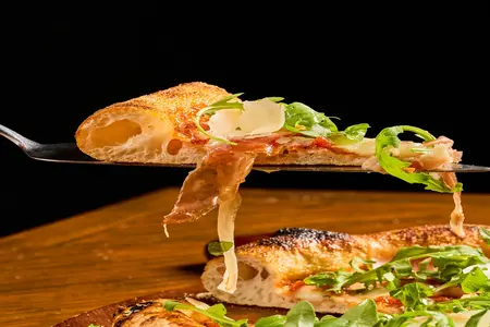ห้องอาหาร Brio (Italian
Ristorante and Pizza)