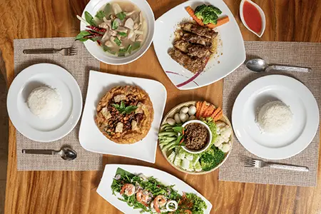 ห้องอาหารสอยดาว (Soi Dao Restaurant)