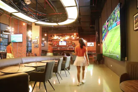 ห้องอาหาร Touchdown Sport Bar