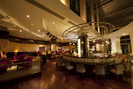 Atrium Bar