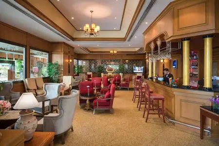 Palace Bar