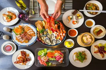 โปรโมชั่นอิ่มอร่อยรับสงกรานต์กับบุฟเฟ่ต์นานาชาติและเซตเมนู - Avani Ratchada Bangkok ห้องอาหาร One Ratchada International