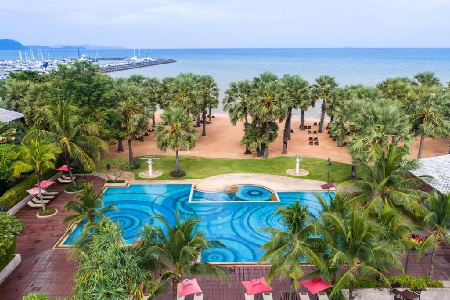 Ravindra Beach Resort & Spa