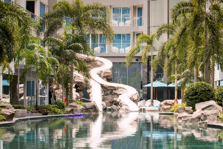 Centara Azure Hotel Pattaya