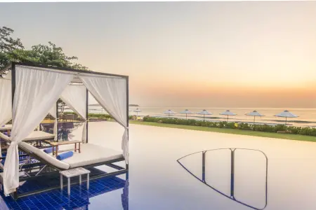 The Athenee Hotel, a Luxury Collection Hotel, Bangkok