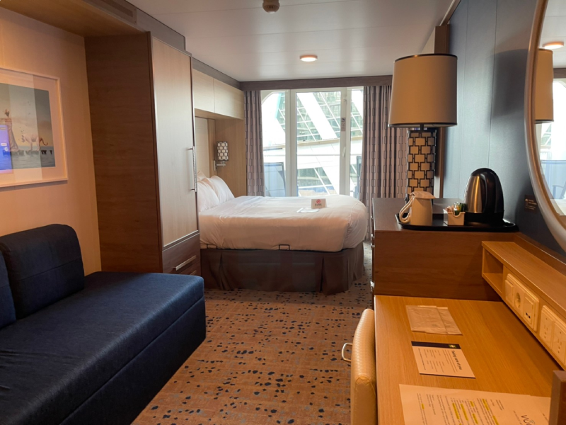 Spectrum of the seas ห้อง balcony