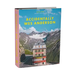 ท่องโลกไปกับ Accidentally Wes Anderson