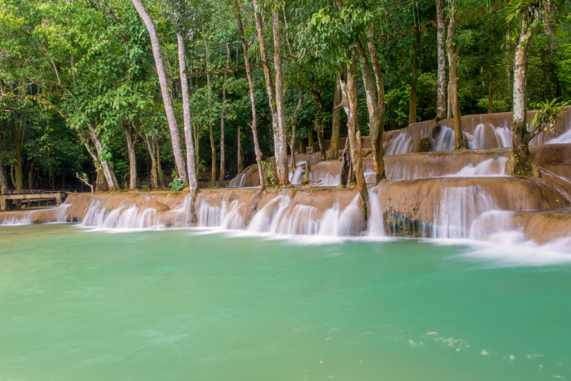 น้ำตกตาดแส้ ที่เที่ยวลาว หลวงพระบาง