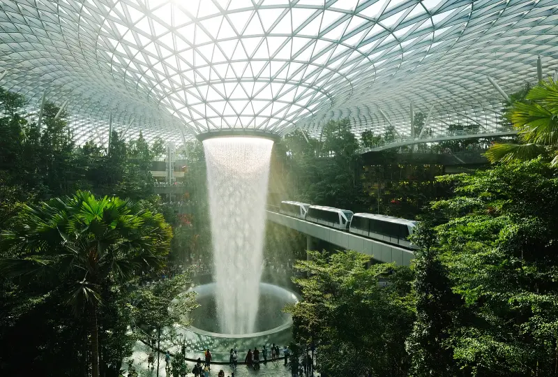 Jewel Changi Airport (ท่าอากาศยานสิงคโปร์ชางงี)