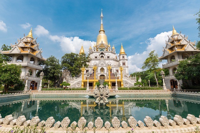Buu Long Pagoda