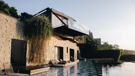 ห้องพัก PoolXide Cabin ที่ Cross River Kwai