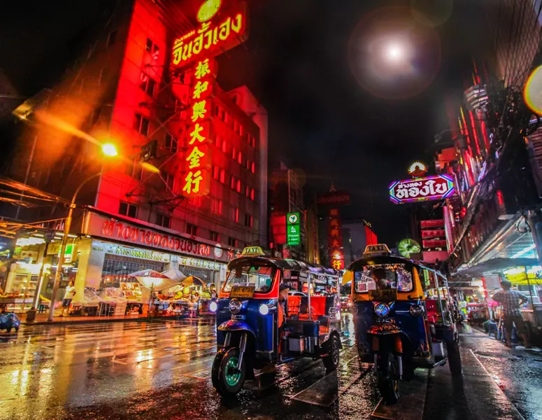 10 ที่เที่ยว ในกรุงเทพยอดนิยมต้องไปเช็คอิน! (Must places to
            visit in Bangkok)