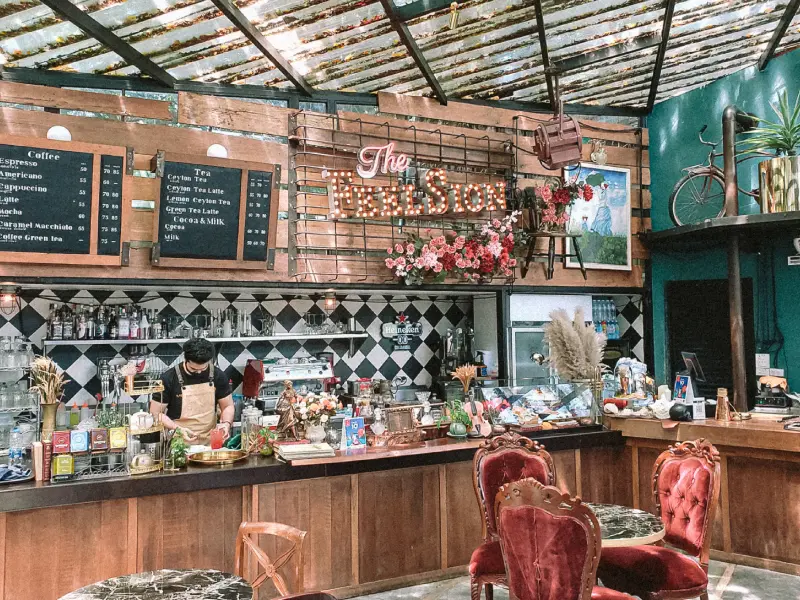 ที่เที่ยวภูเก็ต The Feelsion Cafe