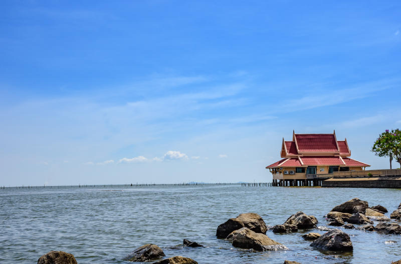 หาดแสนสุขลำปำ