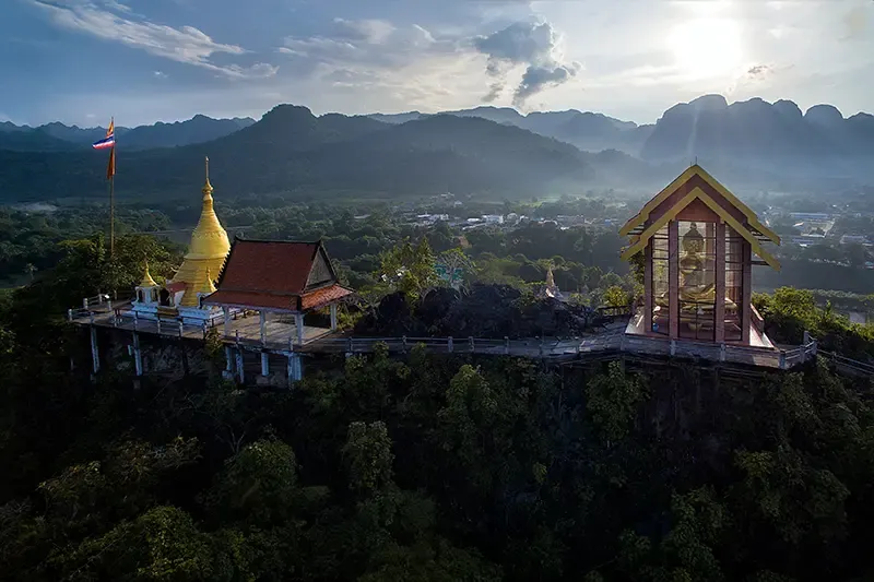 ที่เที่ยวกาญจนบุรีหน้าฝน ที่เที่ยวกาญจนบุรีหน้าฝน