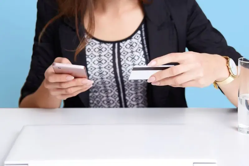 การสมัครบัตรเครดิตให้ผ่าน การสมัครบัตรเครดิตให้ผ่าน