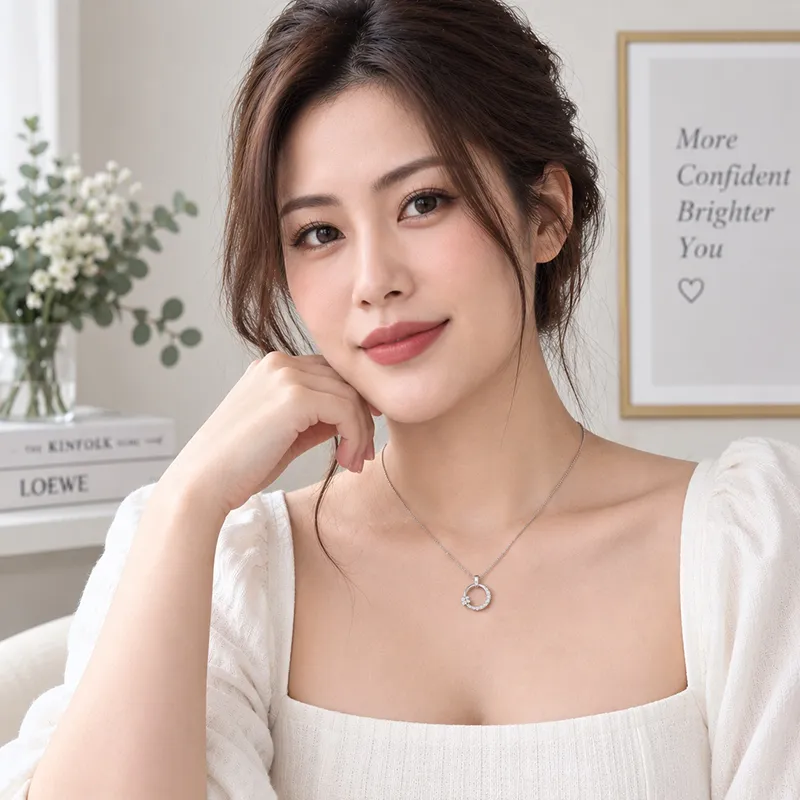 เลือกสร้อยคอผู้หญิงตามรูปหน้าอย่างไร? เทคนิคเลือกให้เข้ากับตนเอง
