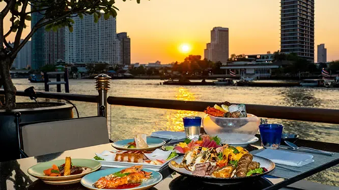 โปรโมชั่นห้องอาหาร ณ โรงแรม ชาเทรียม ริเวอร์ไซด์ กรุงเทพฯ กับบัตรเครดิต KTC