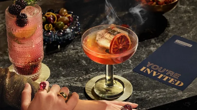 ห้องอาหาร R Bar