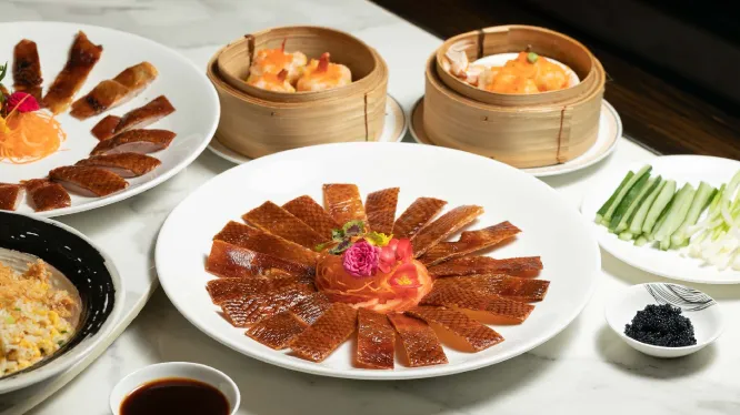 ห้องอาหาร เดอะ ซิลค์ โร้ด (The Silk Road)​