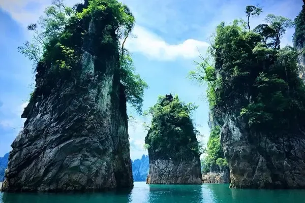 เขื่อนรัชชประภา กุ้ยหลินเมืองไทย