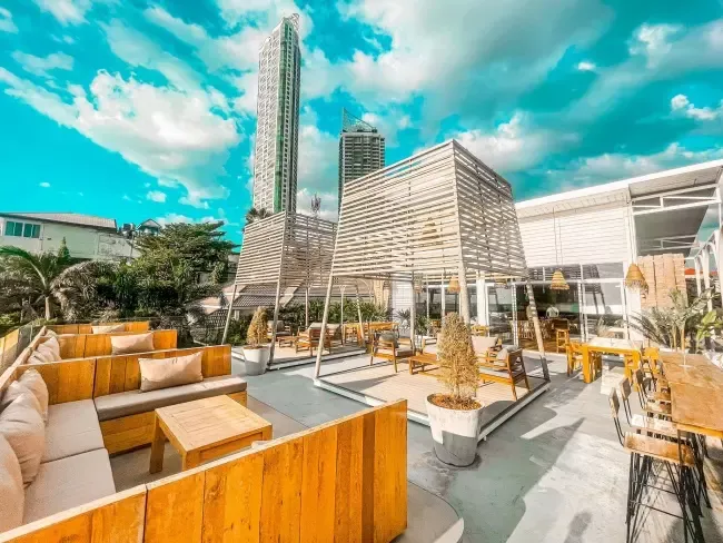 ซัมเมอร์ เฮ้าส์ พัทยา ซัมเมอร์ เฮ้าส์ พัทยา