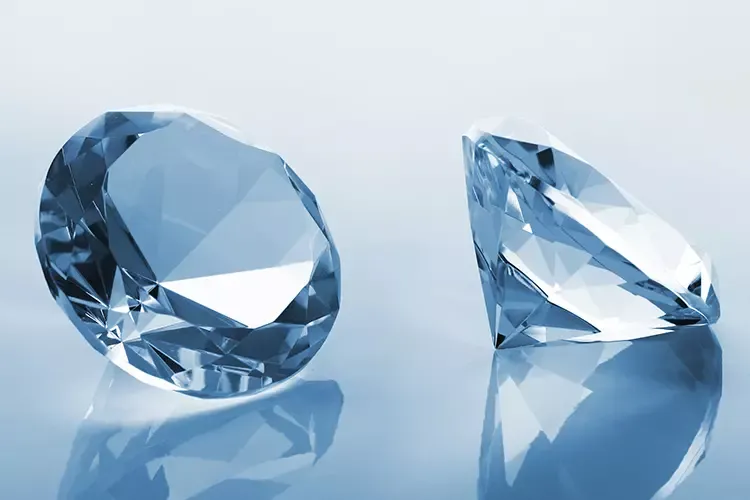 เพชร เป็นราชินีแห่งอัญมณีสุดเลอค่าที่อยู่ในดวงใจของสาว ๆ หลายคน 